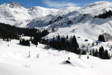 Vivre la magie de l'hiver : idées de séjours à la neige en famille